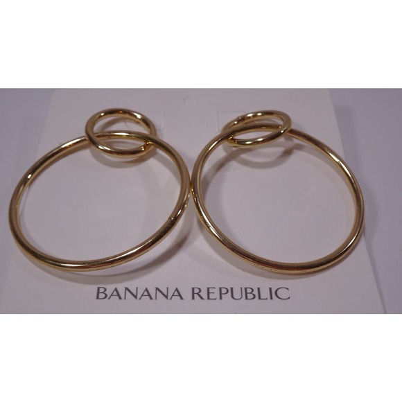 Banana Republic Women's Shiny INTERLOCKING Hoop EARRINGS NWT 58 GOLD - Picture 2 of 11